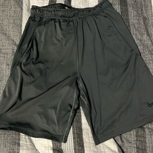 gray nike dri fit shorts